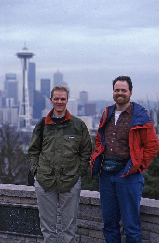 1993-11 Me and Kevin Beretta Seattle Thgvg wend 1.jpg